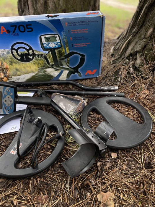 Металошукач Minelab x-terra 705