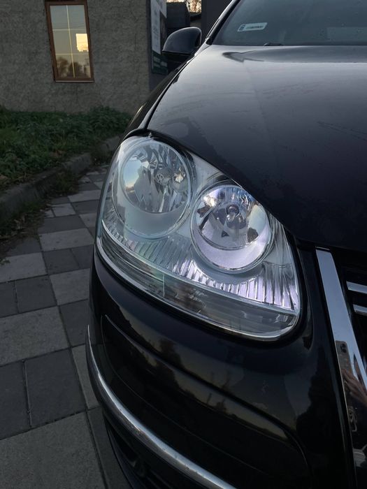 Volkswagen Jetta 1.6 mpi газ-бензин