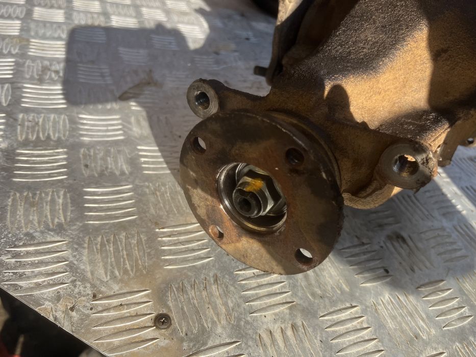 Задний мост редуктор 2.0 бенз Тойота рав4 год 04 toyota rav4