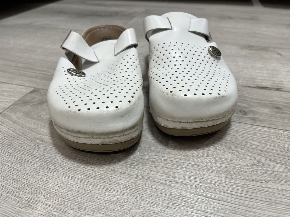 Ортопедичні тапки