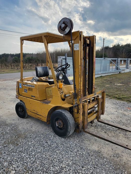 Wózek widłowy  1500 kg Z obrotnicą wywrotnica Benzyna prosty mechaniczny