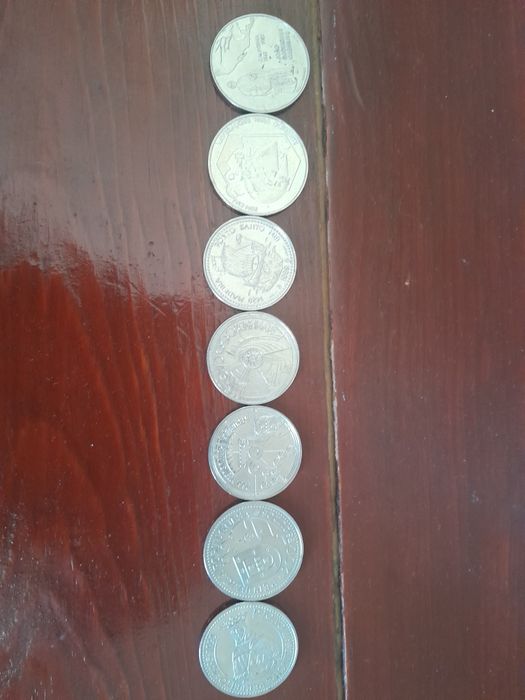 7 moedas coleção 4 200 escudos e 3 100 escudos
