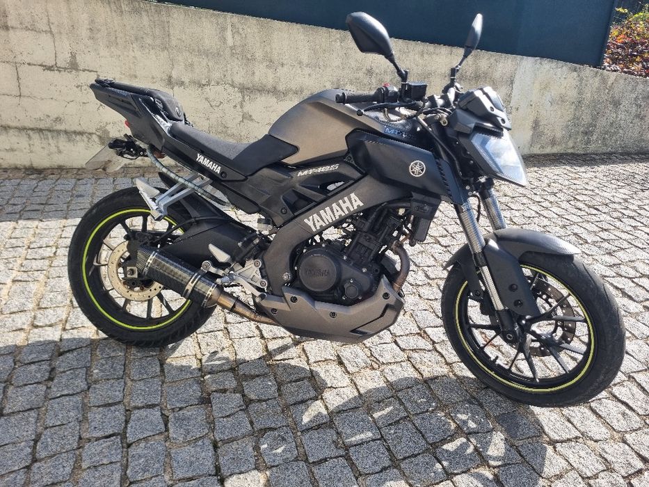 Moto Yamaha MT 125