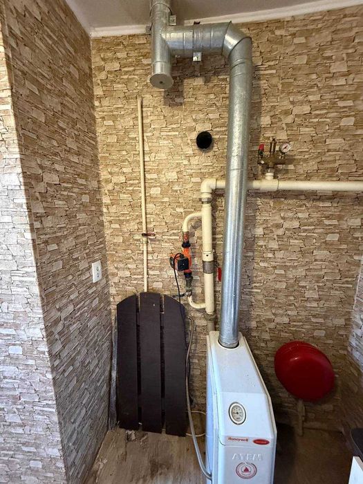 Продается уютный дом в районе 2 интерната