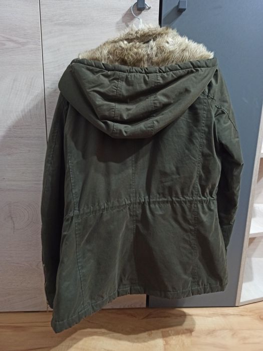 Kurtka zimowa Cropp M