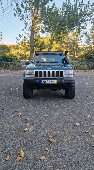 Jeep Grand Cherokee AVERBADO