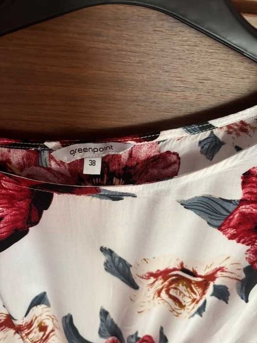 Sukienka letnia w kwiaty 38