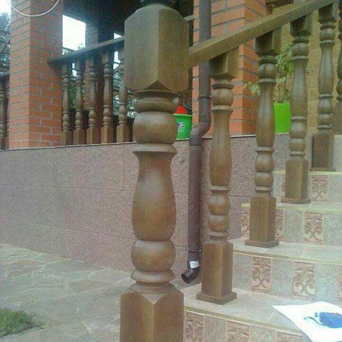 Балясини з дерева для сходів