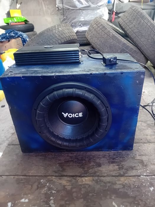 Продам сабвуфер , з підсилювачем