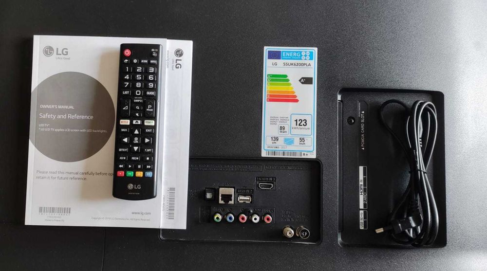 TV LG 55UK6200PLA – Smart TV 55" (Ecrã danificado), 60 €