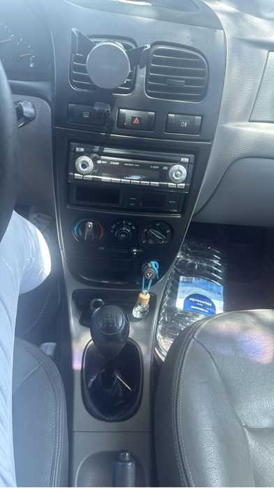 Vendo Kia Rio em excellente estado