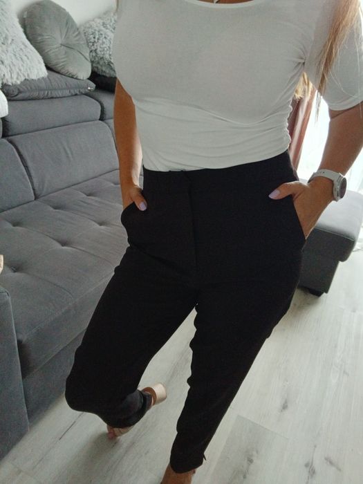 Eleganckie czarne spodnie w kant S