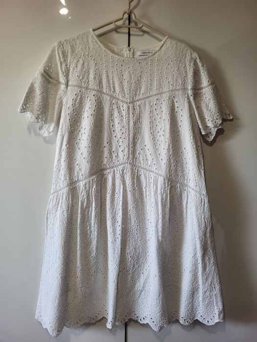 Sukienka biała Reserwed roz. 42, haft