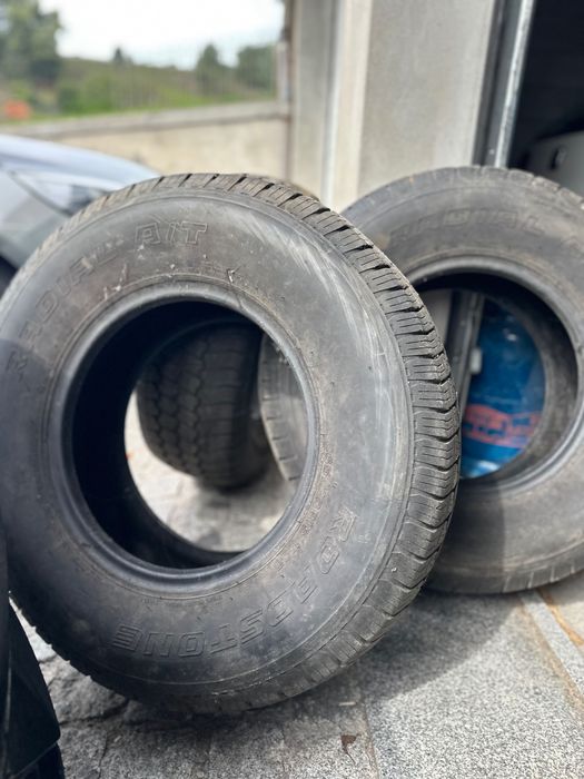 Pneus Radial A/T 265/70 R15
