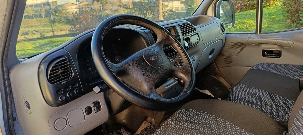 Ford Transit 2.5TD 3 lugares