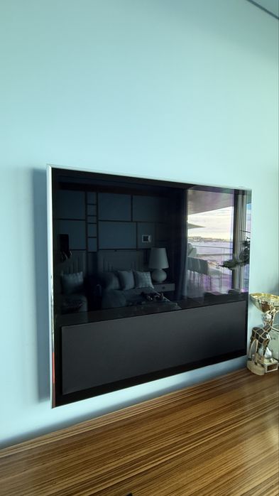 TV Bang & Olufsen