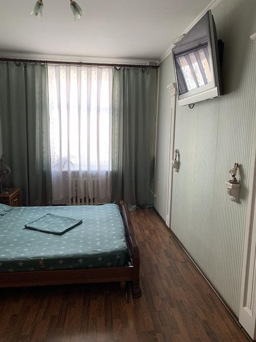 Центр,ТЦ SkyPark, Скайпарк, СК АВАНГАРД, парковка, звітні документи