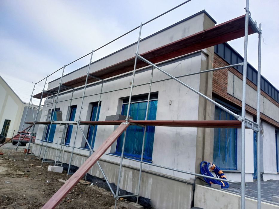 Rusztowanie ramowe elewacyjne  poznańskie nowe 6x6m