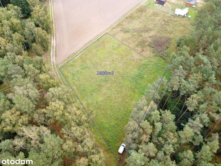 Działka budowlana 2800 m² w malowniczej okolicy