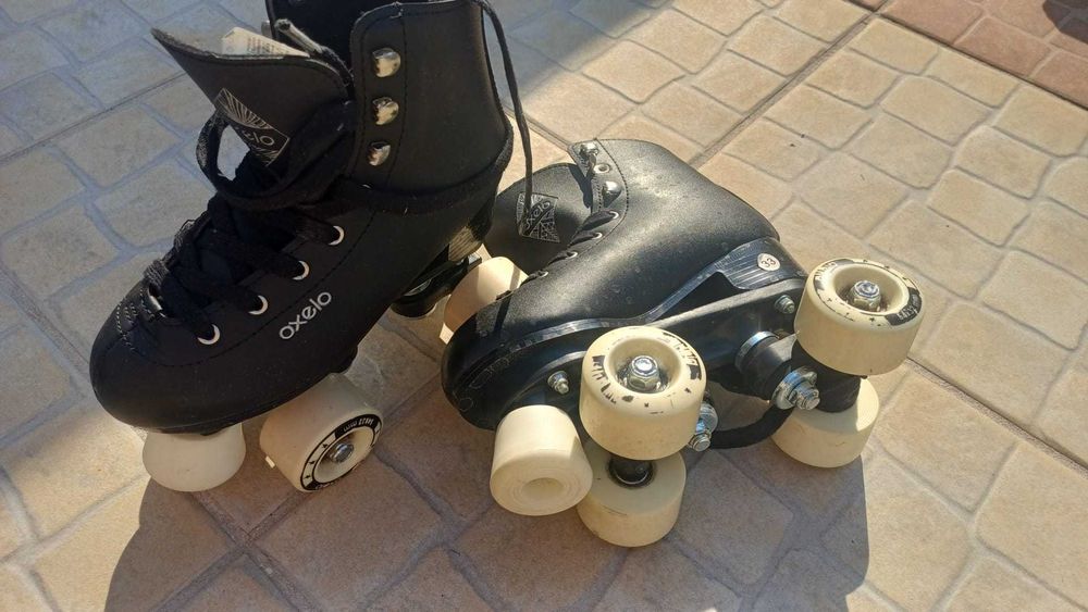 patins pretos rodas 2x2