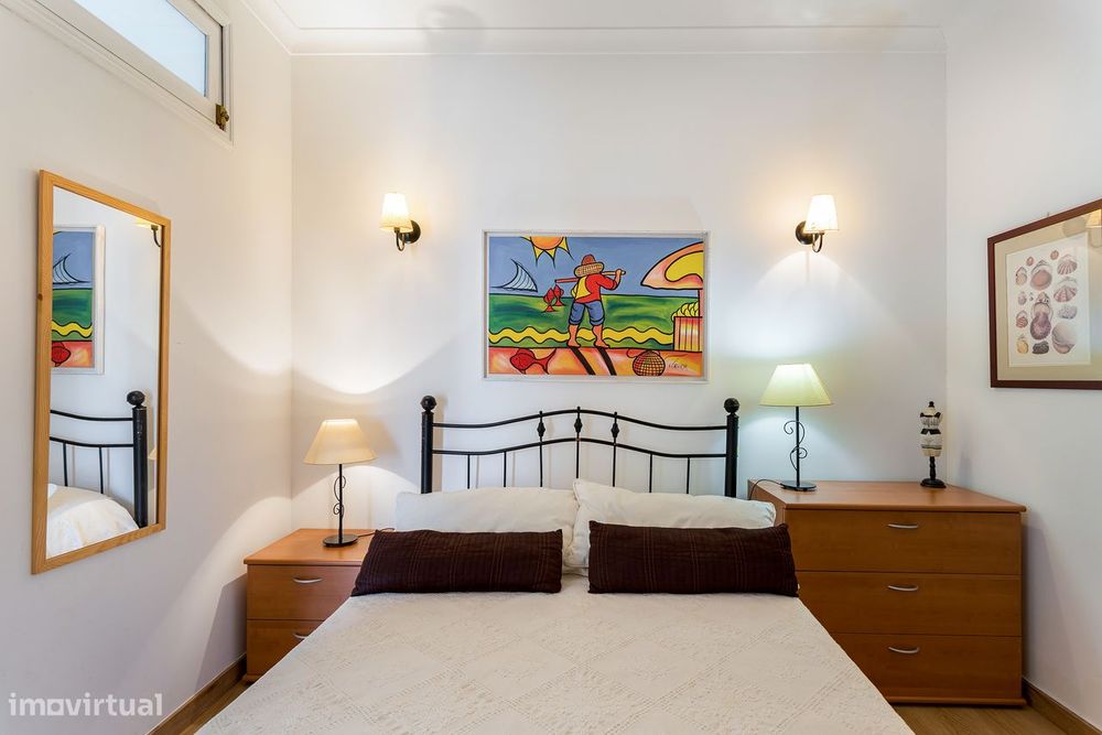 Apartamento T1+1 a pé da praia da Galé