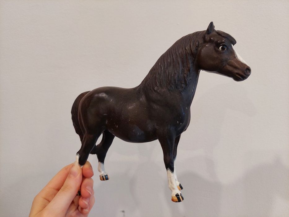 Breyer traditional 1:9 nr 9168 schleich collecta zabawka figurka