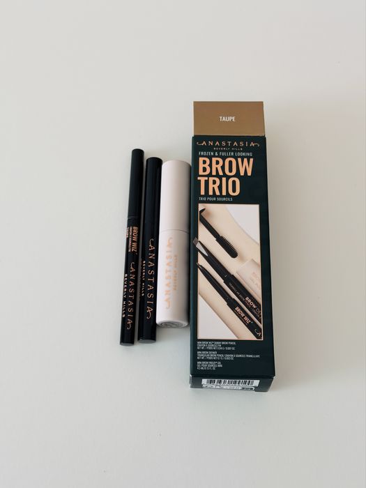 Anastasia Beverly Hills brow trio mini zestaw do brwi