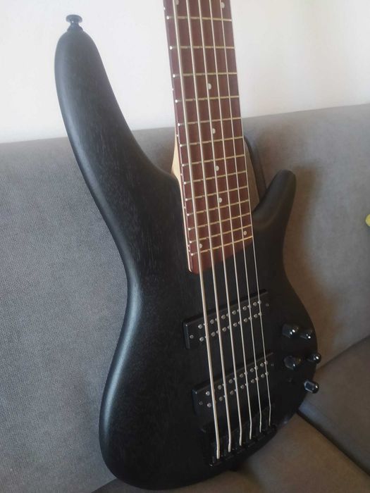 Baixos - Ibanez SR306EB e Cort B5 Element - Troca