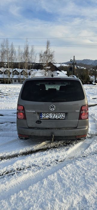 Volkswagen touran  1.9 TDI  Automat  7 osobowy  (105 km)