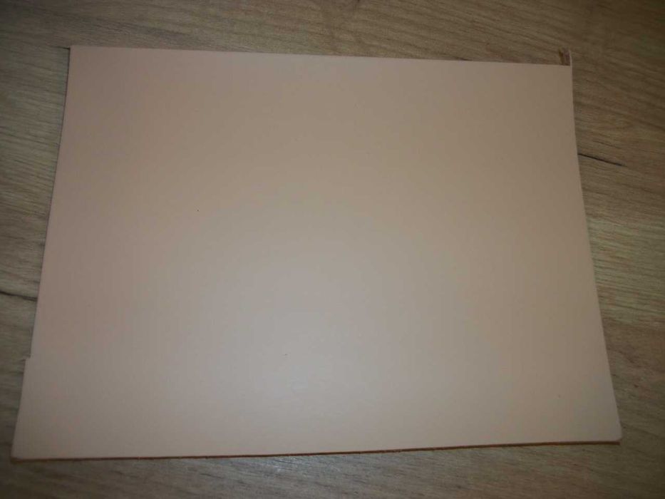SKÓRA BYDLĘCA BEŻOWA NATURALNA 31x20 cm format A-4 ok 3MM gruba