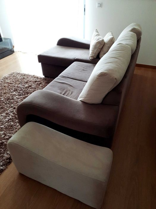 Sofá cama com chaise long