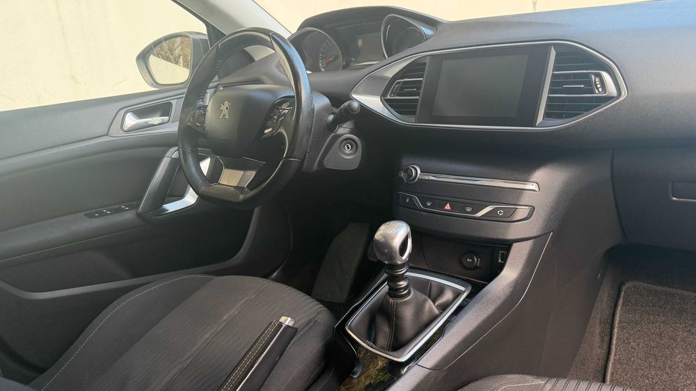 Peugeot 308 SW 1.2 PureTech Style - 150.000 Km