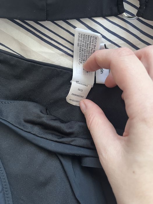 Czarny strój kąpielowy dwuczęściowy komplet Calvin Klein logo góra dół