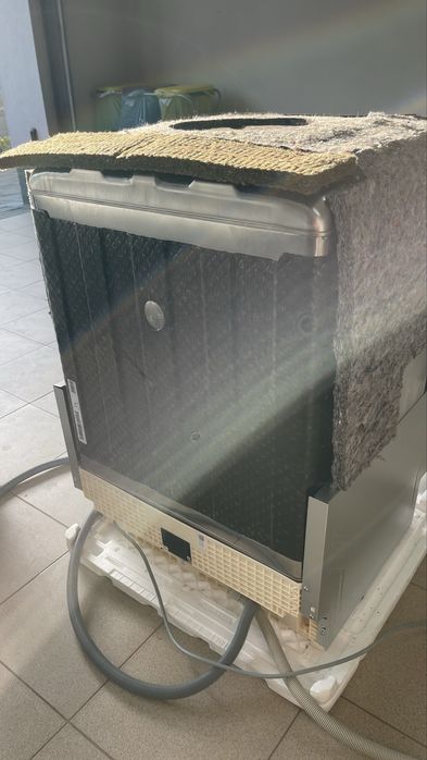 Zmywarka CANDY CS 5C4F0A1 NA GWARANCJI 100% sprawna .