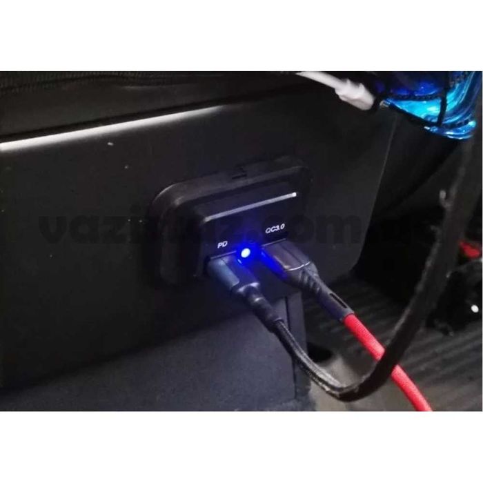 Зарядка накладная USB PD Type-C 12-24В, QC 3.0 (быстрая зарядка), 36Вт