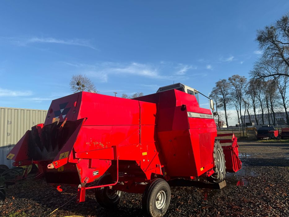 Комбайн зернозбиральний Massey Ferguson 16