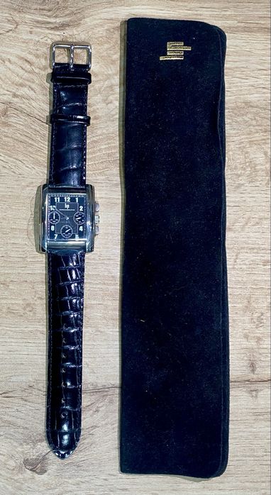 Relógio quartzo LIP Chronographe, mecanismo quartzo, pulseira em couro