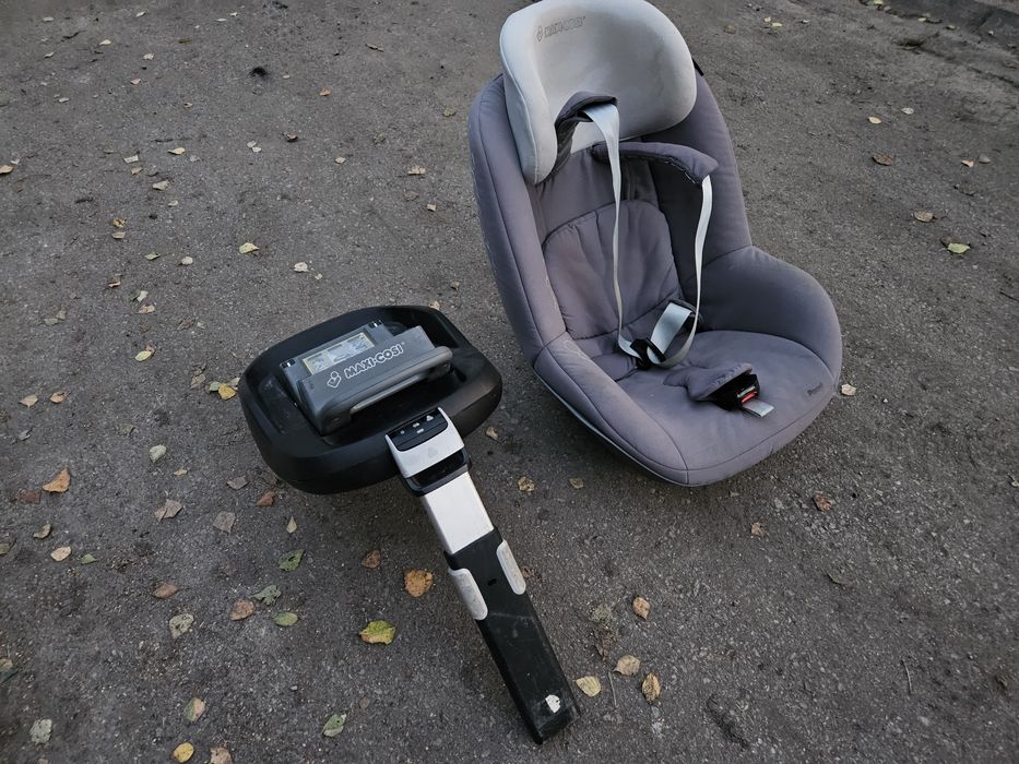 Fotelik samochodowy Maxi Cosi Pearl + podstawka Isofix