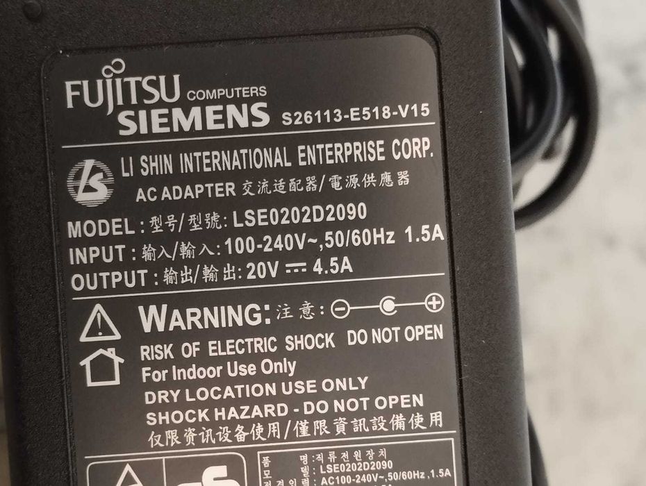 Carregador Portátil Fujitsu Siemens 20V 4.5A