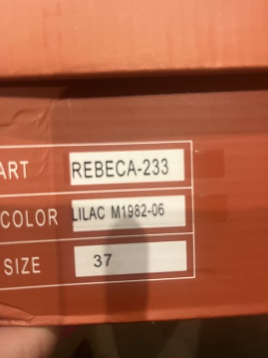 Sandalias Exe rosa usadas aoenas uma vez