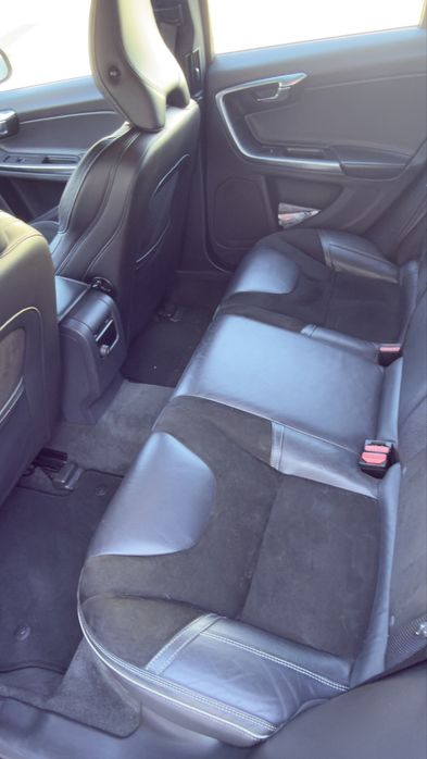 Volvo V60 R-design 2.0
