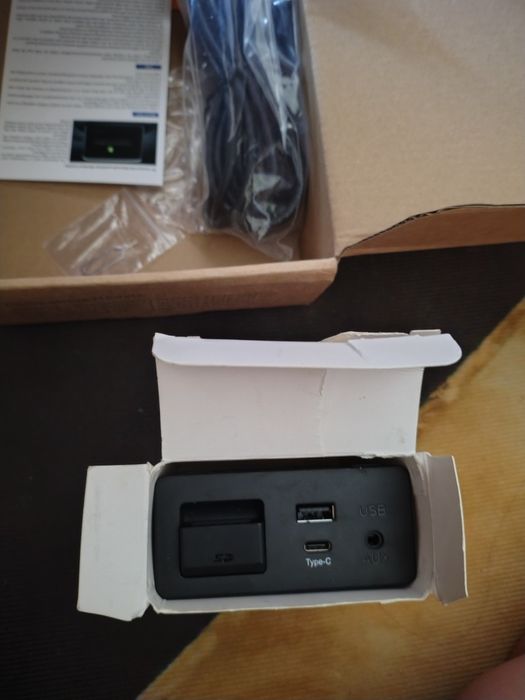 Moduł multimedialny USB AUX do Mazdy