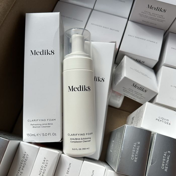 SALE‼️Нова косметика Medik8 креми Total Moisture daily night retinal