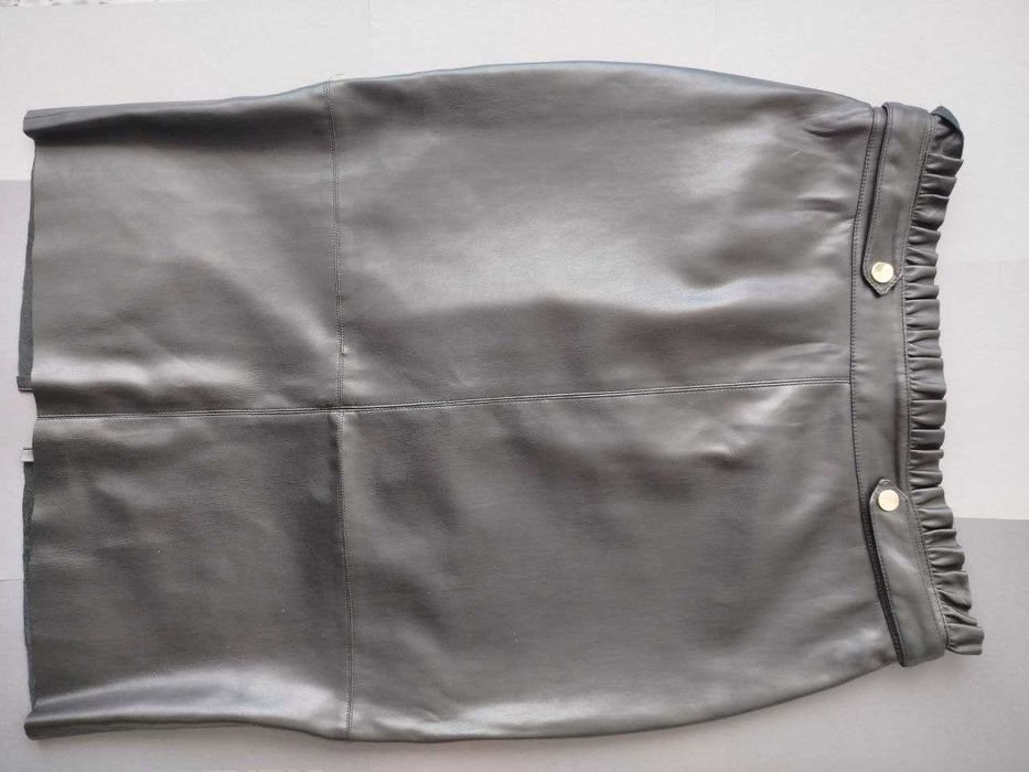 Спідниця Zara (штучна шкіра)