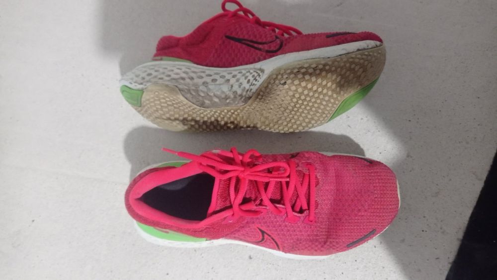 Кросівки Nike ZoomX Invincible Run Flyknit 2 (р. 44 )