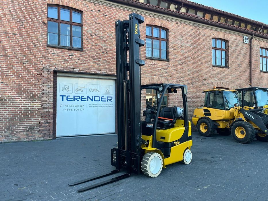 Yale GLC25VX  FV23% Import 8,5M Podnoszenia LPG Po Serwisie Wózek Wysokiego Składowa