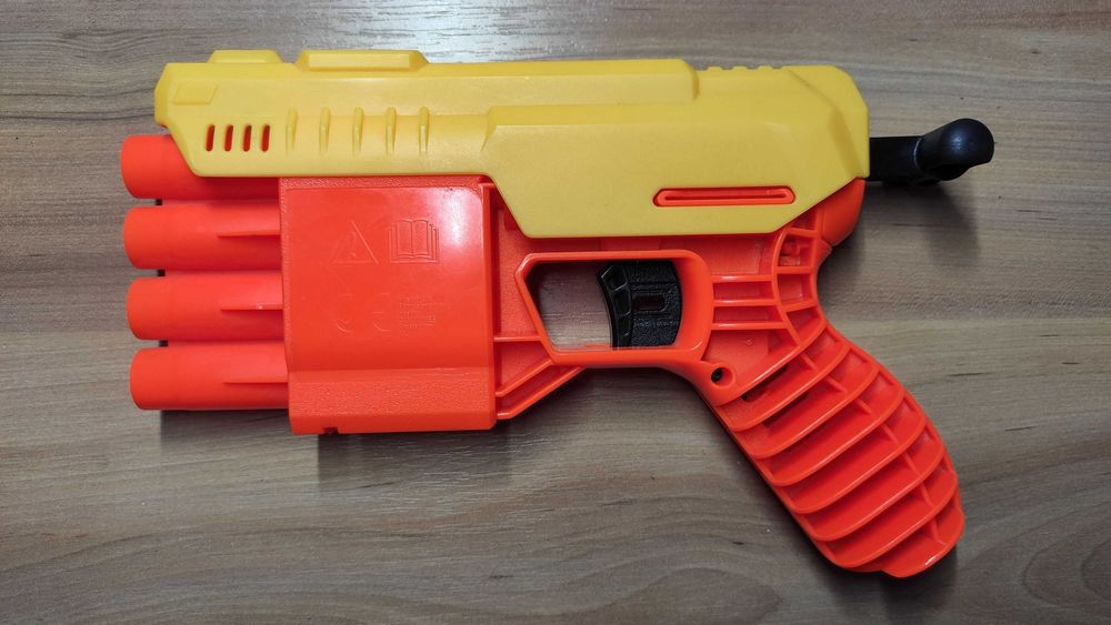 Бластер Nerf Alpha Strike Fang QS-4 (E6973) | Нерф Фанг (оригінал)