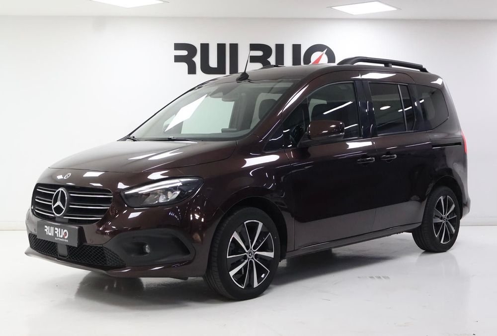 Mercedes-Benz T 180 d Auto