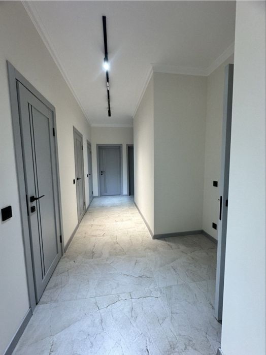 Продаж готового  3 -ох кімнатного котеджу с.Минай біля Ядзакі ближній