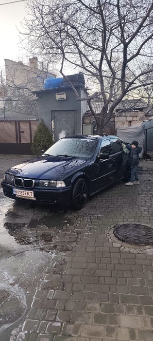 Продам легендарную BMW e 36